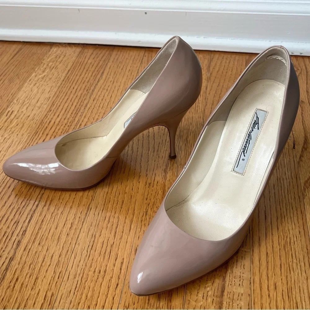 Brian Atwood Blush Nude Heels Size 8 Quiet Luxury Capsule Wardrobe Classic
